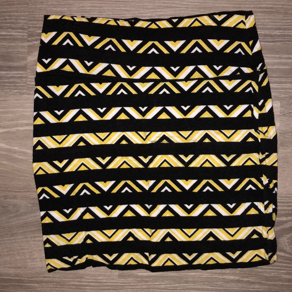 Yellow black and white skirt